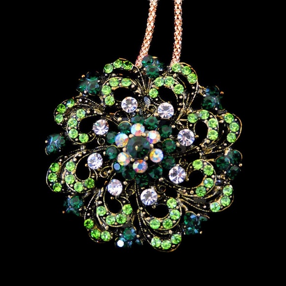 Jewelry - Green Rhinestone Flower Pendant  Brooch NWT-